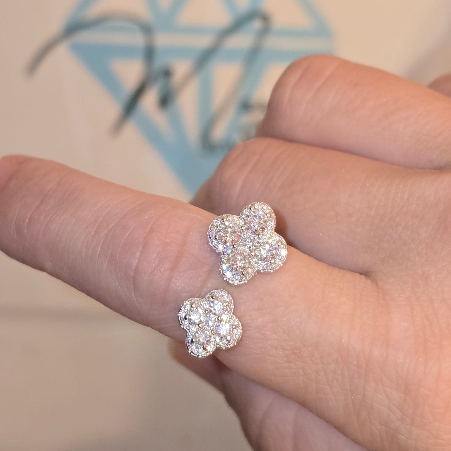 fyrklövern ring