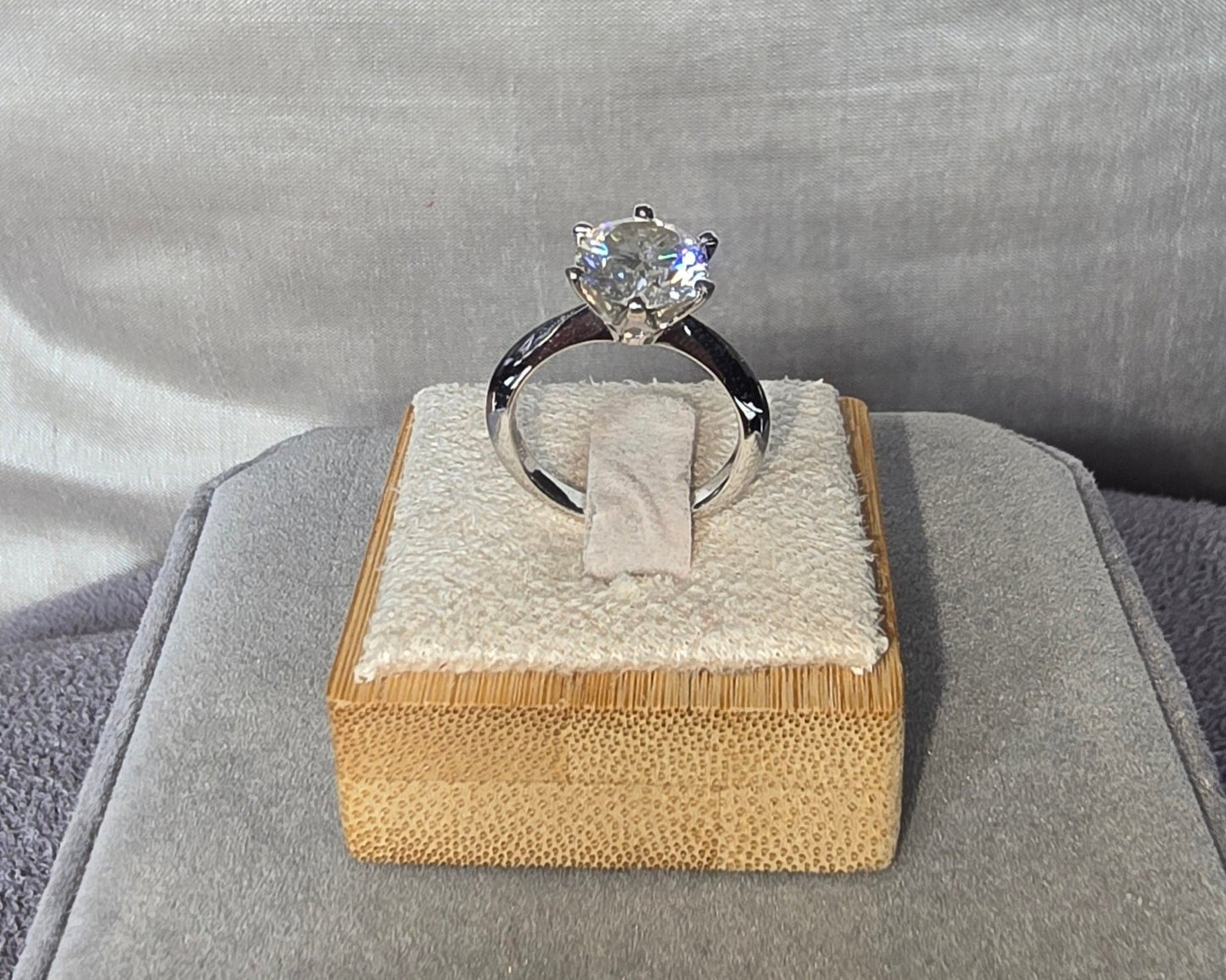 Solitaire 3 carat