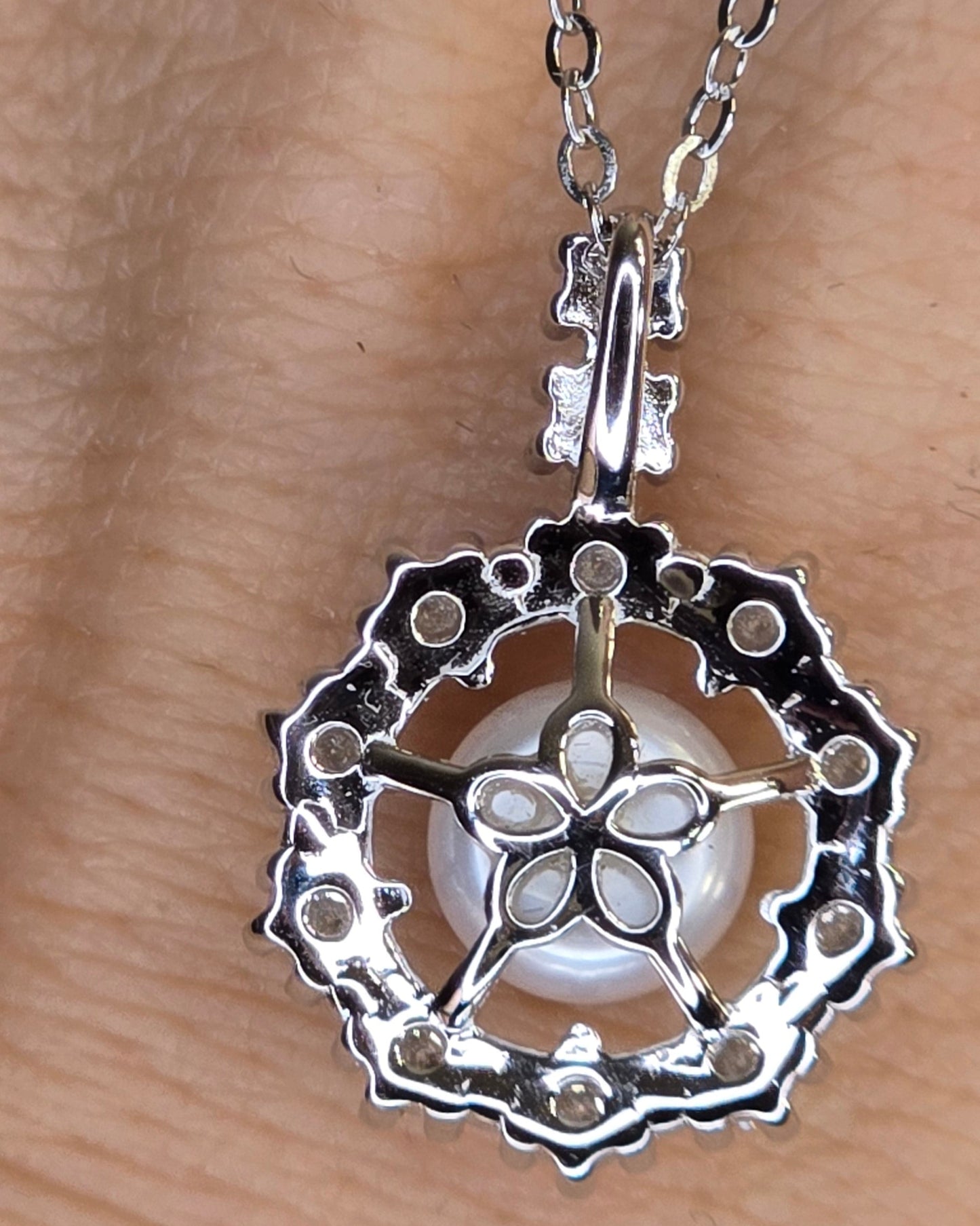 Pärlhalsband