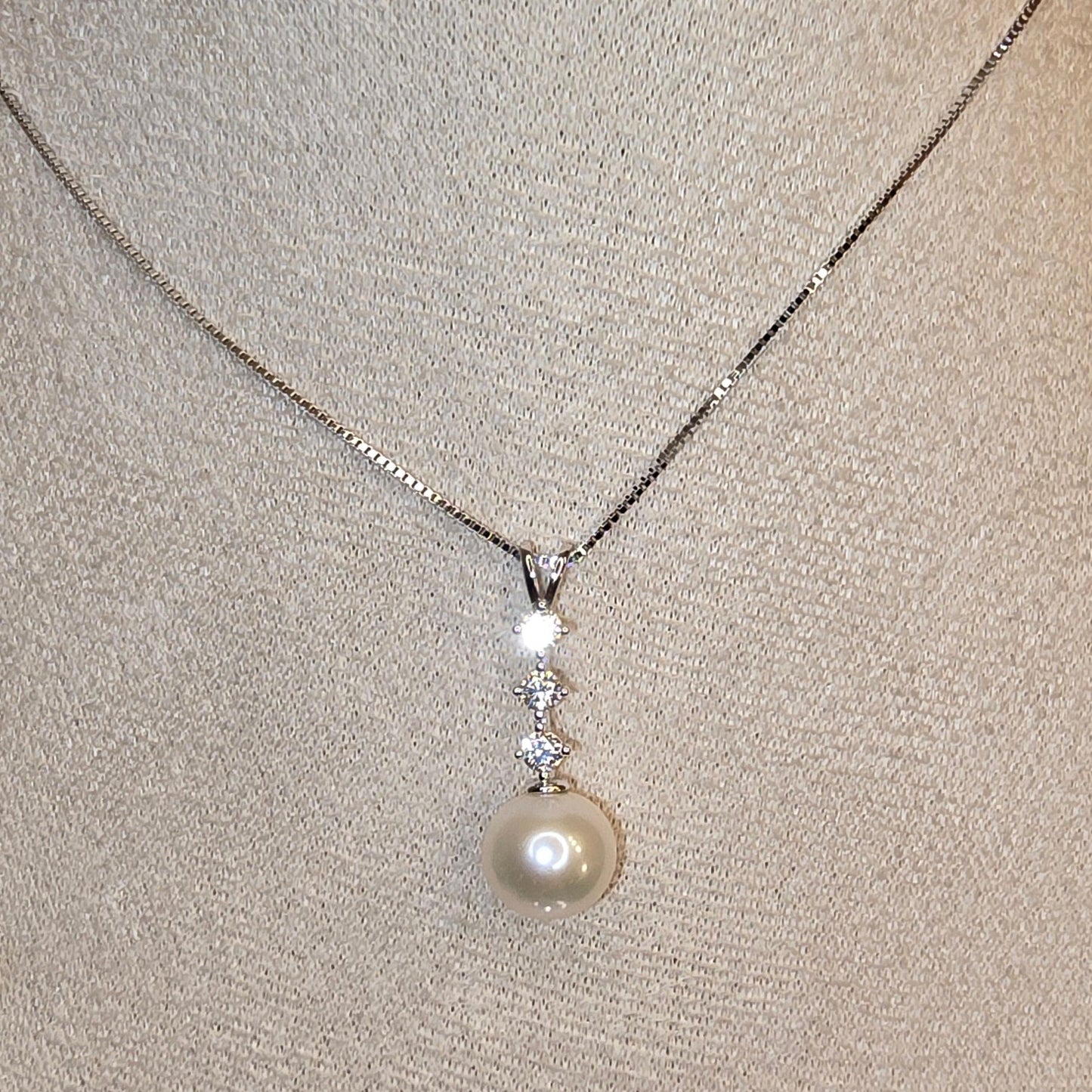Pärlhalsband
