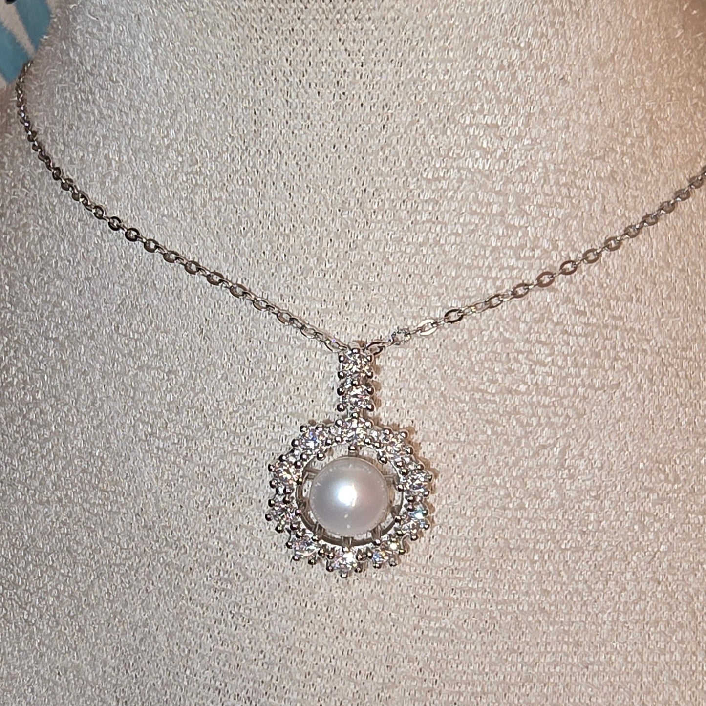 Pärlhalsband