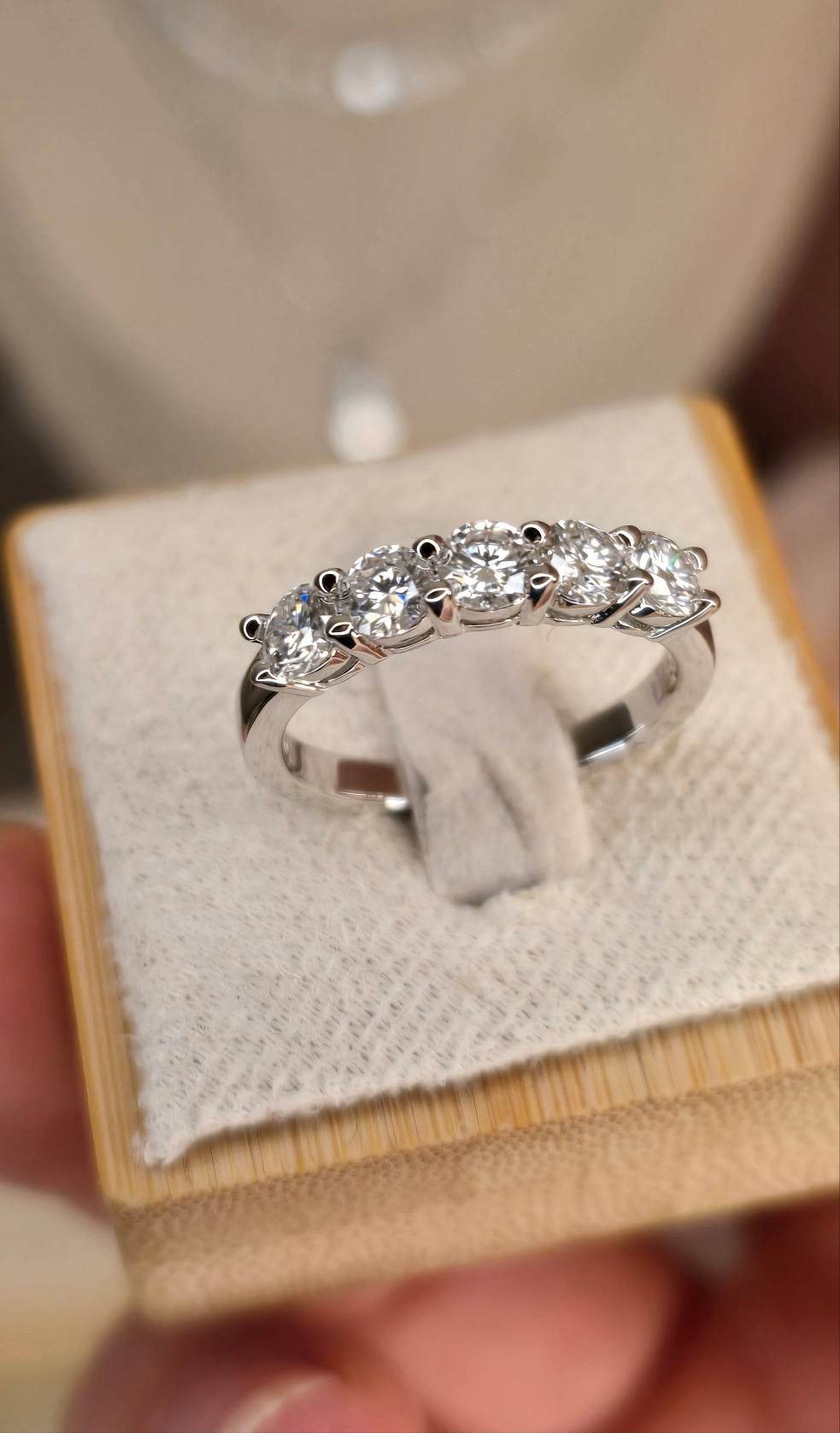 Ring 4 MM