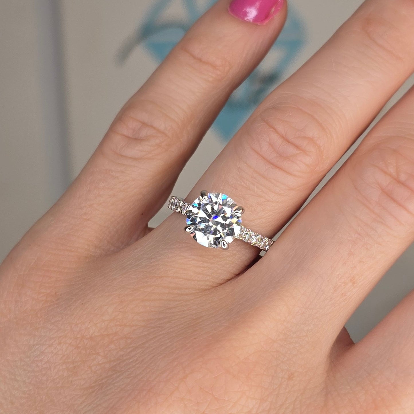 Royal 3 carat ring