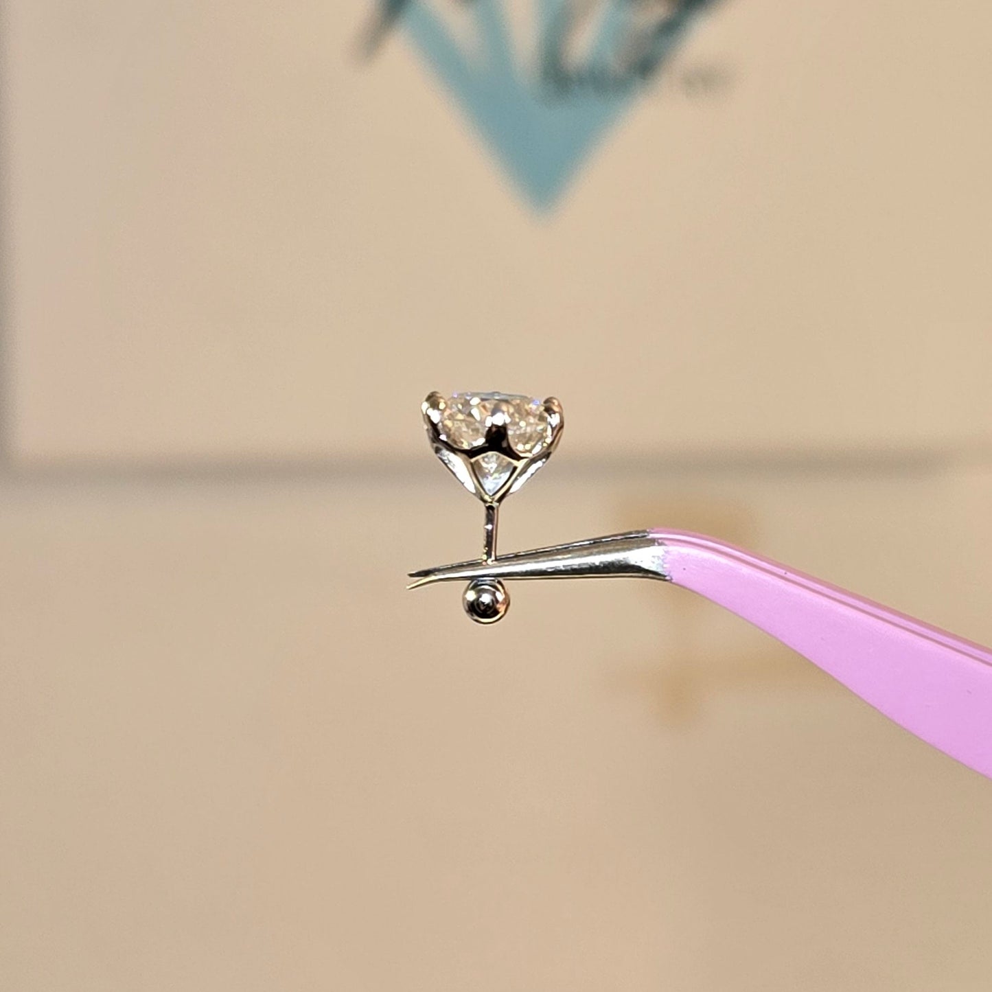 Eterna Glow – Moissanitörhängen 2 ct