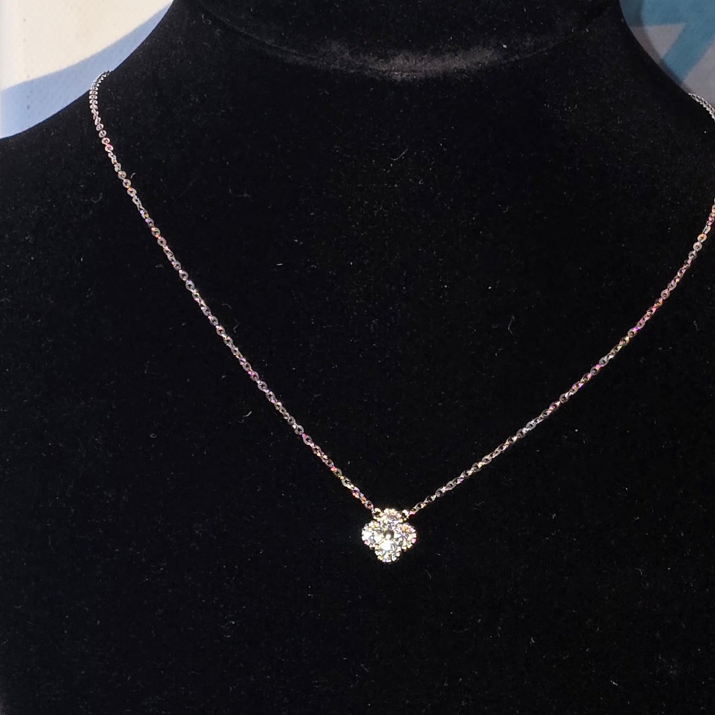 fyrklöverdesign halsband