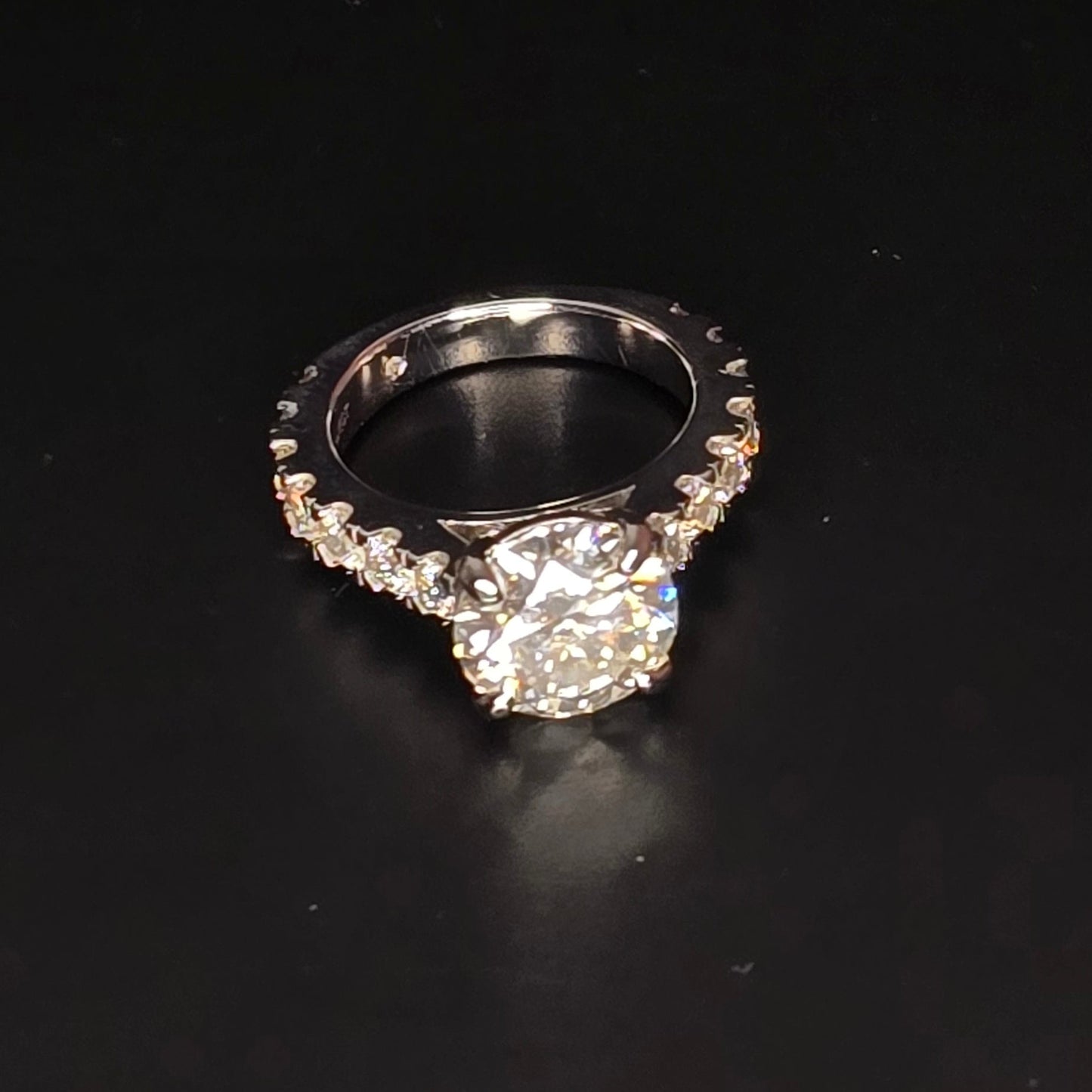 Royal 4 Ct Moissanite Ring