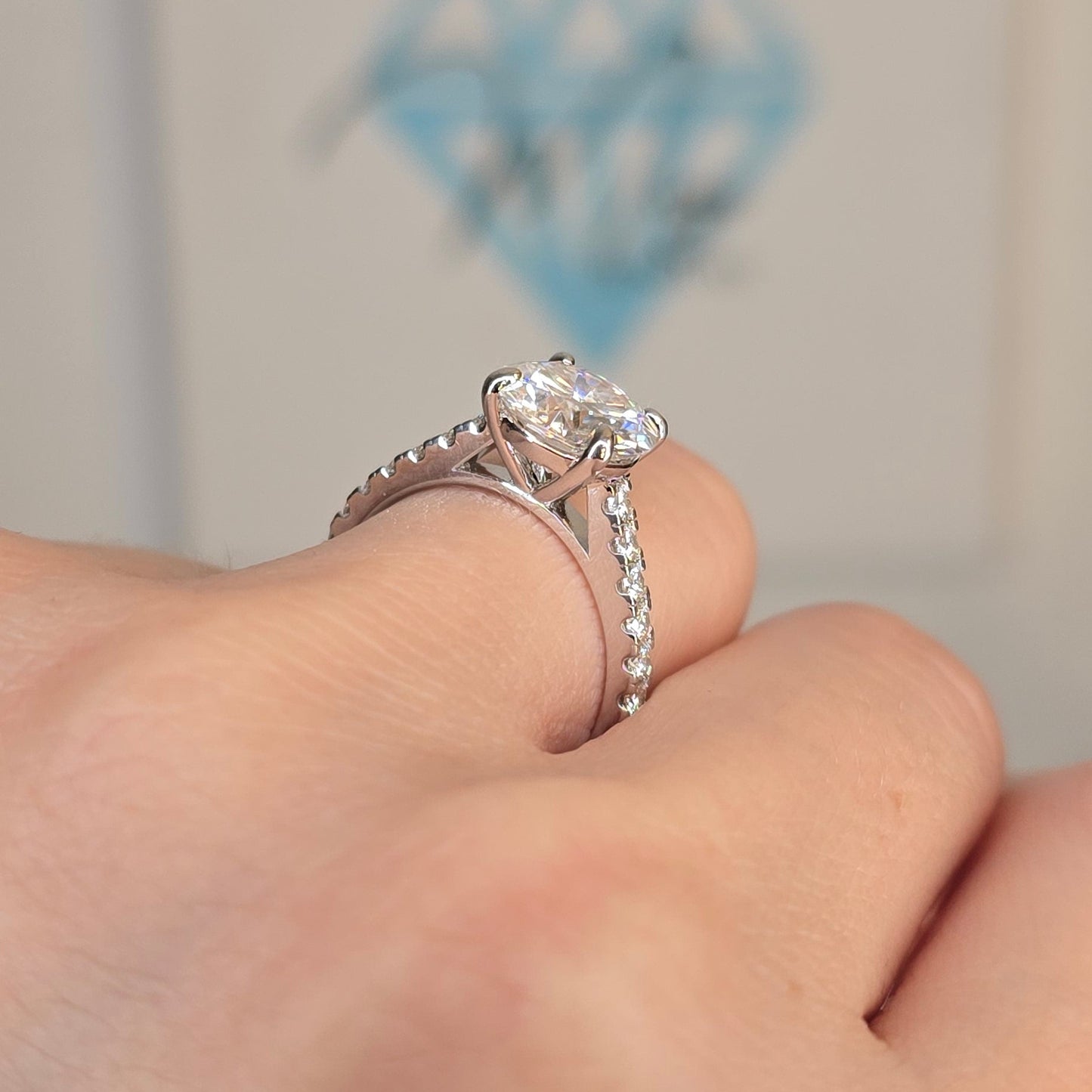 Royal 3 carat ring